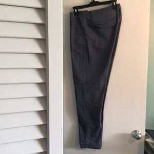 Wit & Wisdom straight leg skinny jeans, size 14, never worn blue/ grey color